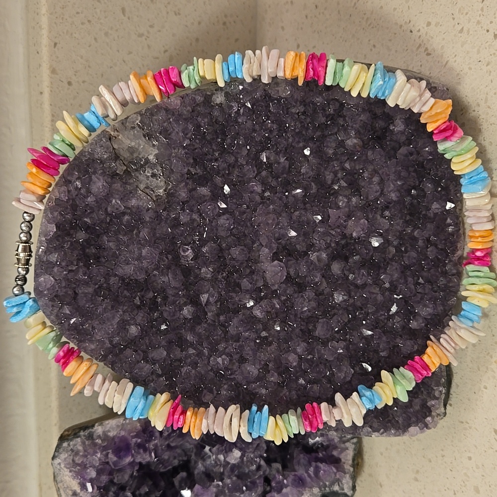 80s Rainbow Shell Surfer Necklace